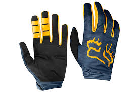 GUANTES